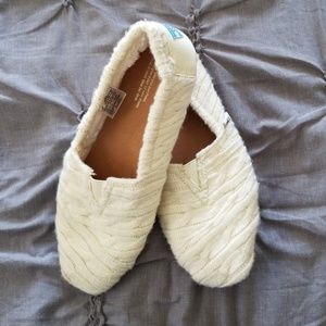 Toms Slipper/Shoe